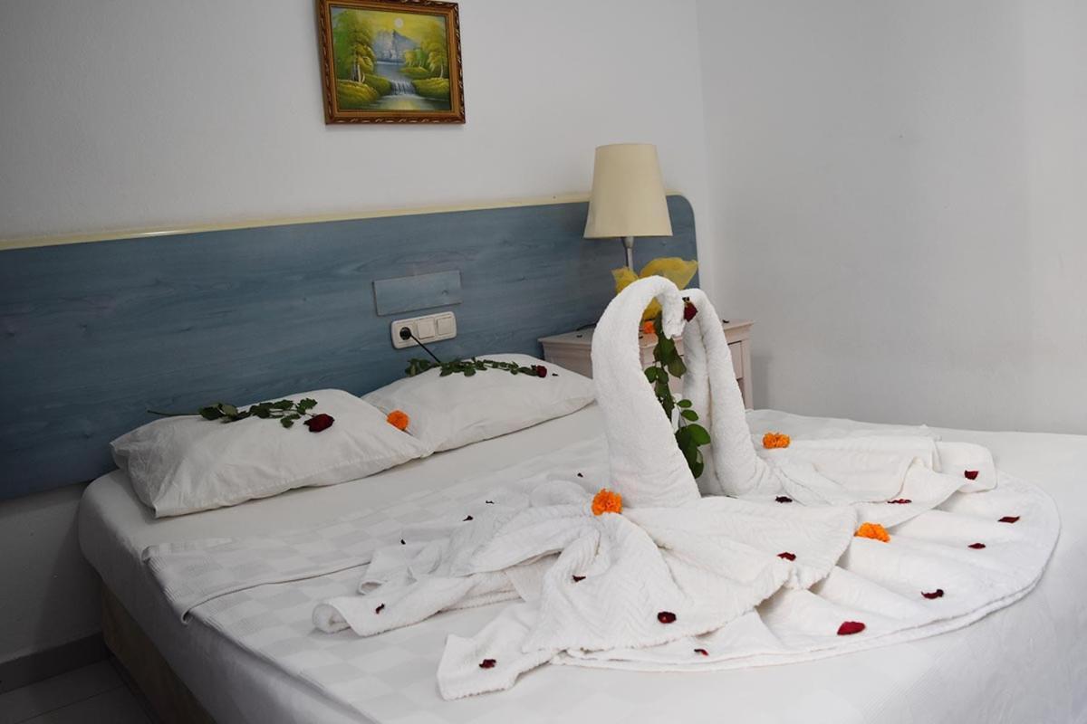 Ares Hotel Kemer Cameră foto